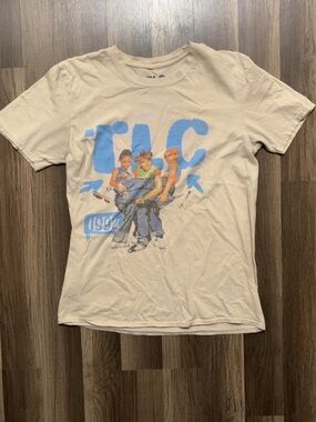 TLC Rap Style 1992 Men’s Medium Cream Tan Shirt